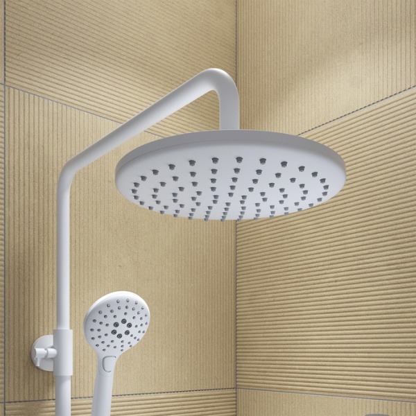 Смеситель ванна IDDIS Ray с верхним душем и изливом, белый матовый RAYWT3Fi06