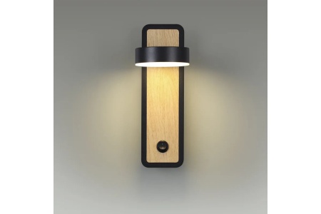 Бра LUMION LEDIO LELAND 5631/5WL  чёрн./дерев. LED  3000K 5W