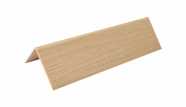 Панели пласт  угол клен 25*25 торцевой 2,7м