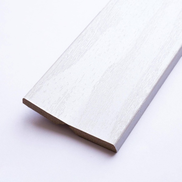 Панели МДФ  сосна беленая  2,7 угол ЛАТАТ