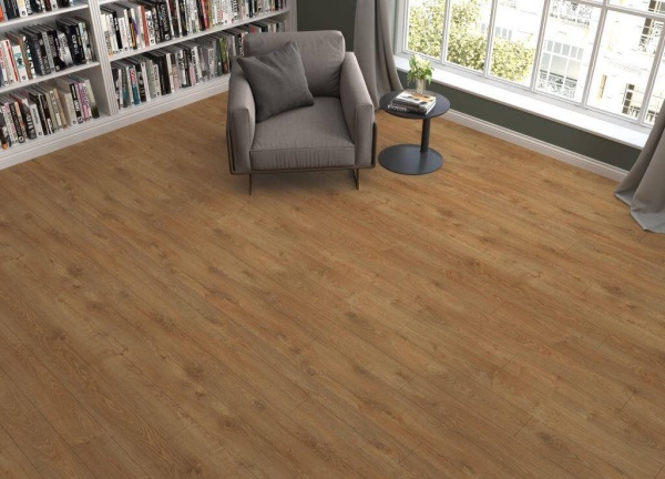 Паркет ламин Tarkett Первая Уральская Дуб коричн 1292*194*8 32 кл(уп8шт/2,005кв) уценка остаток 50%